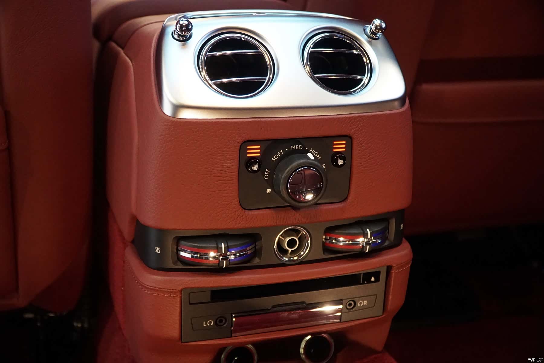 Rolls-Royce Ghost, 2014 14