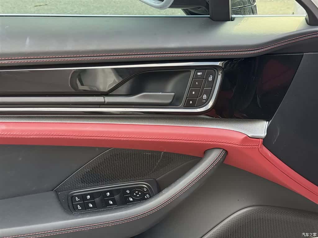 Porsche Panamera, 2024 12