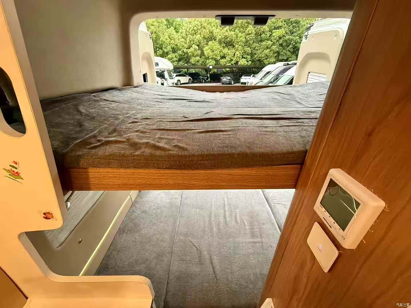 Maxus V90, 2023 7