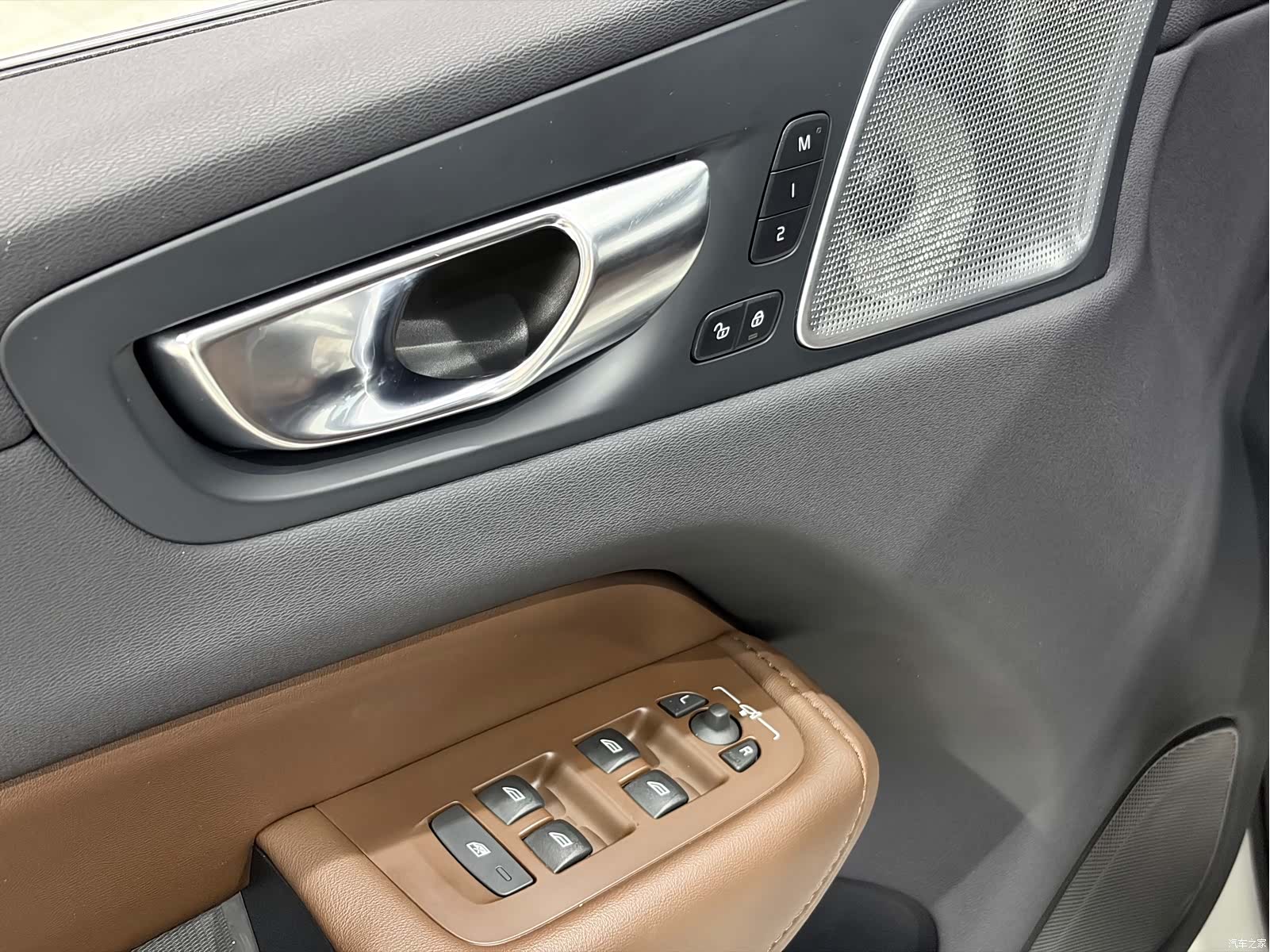 Volvo XC60, 2024 15