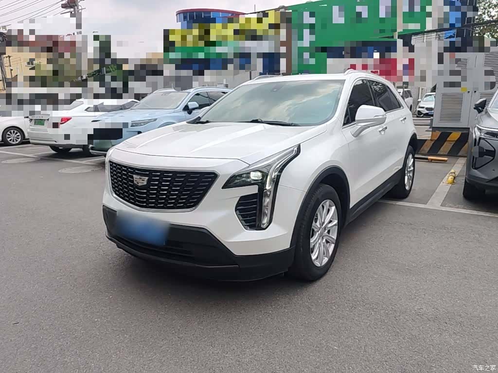 Cadillac XT4, 2021 2