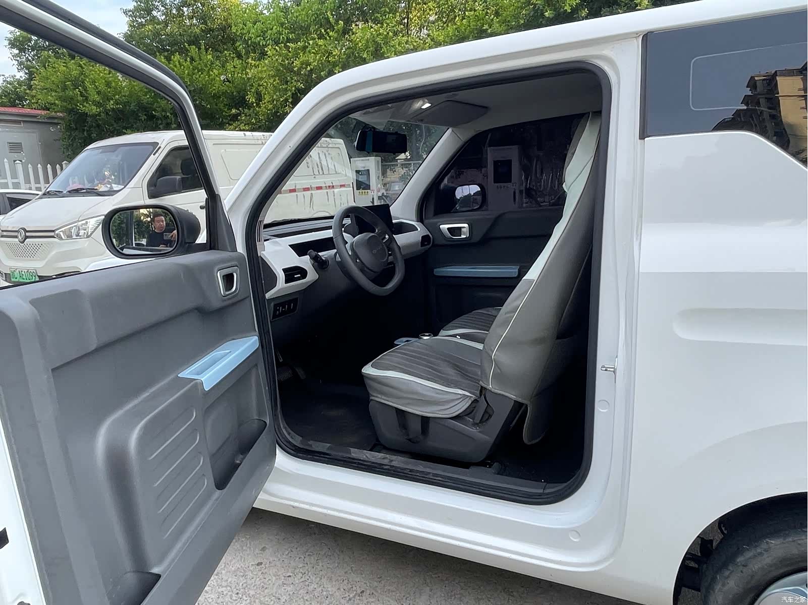 Geely Panda, 2023 7