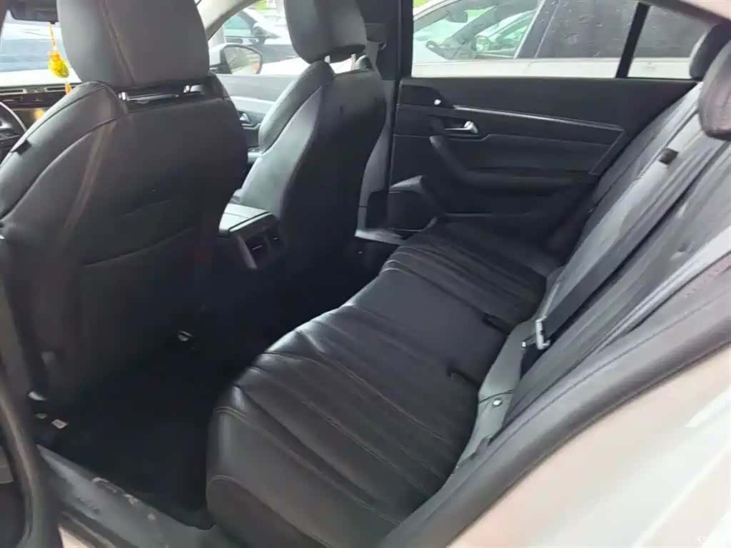 Peugeot 508L, 2021 9