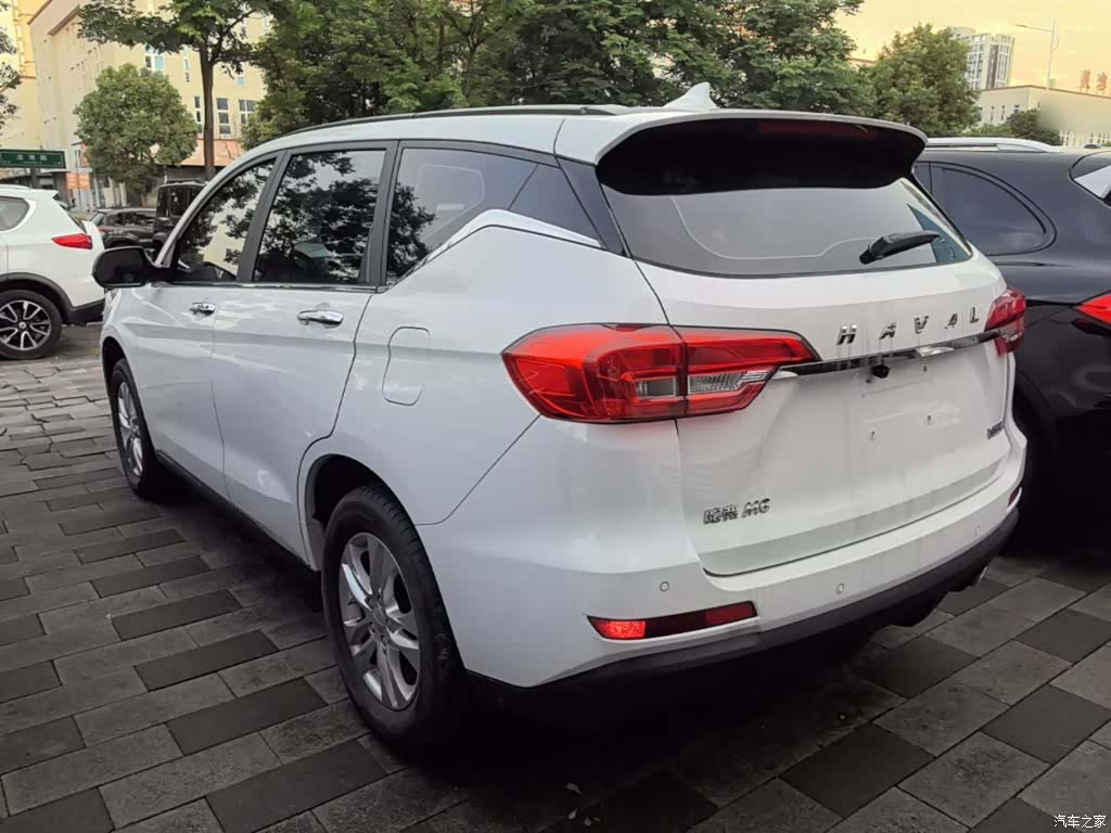 Haval M6, 2021 все фото