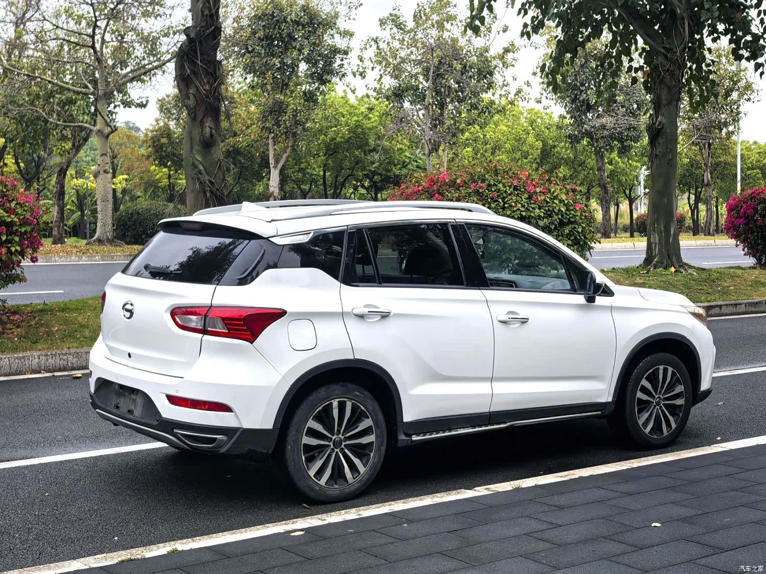 GAC GS4, 2015 17