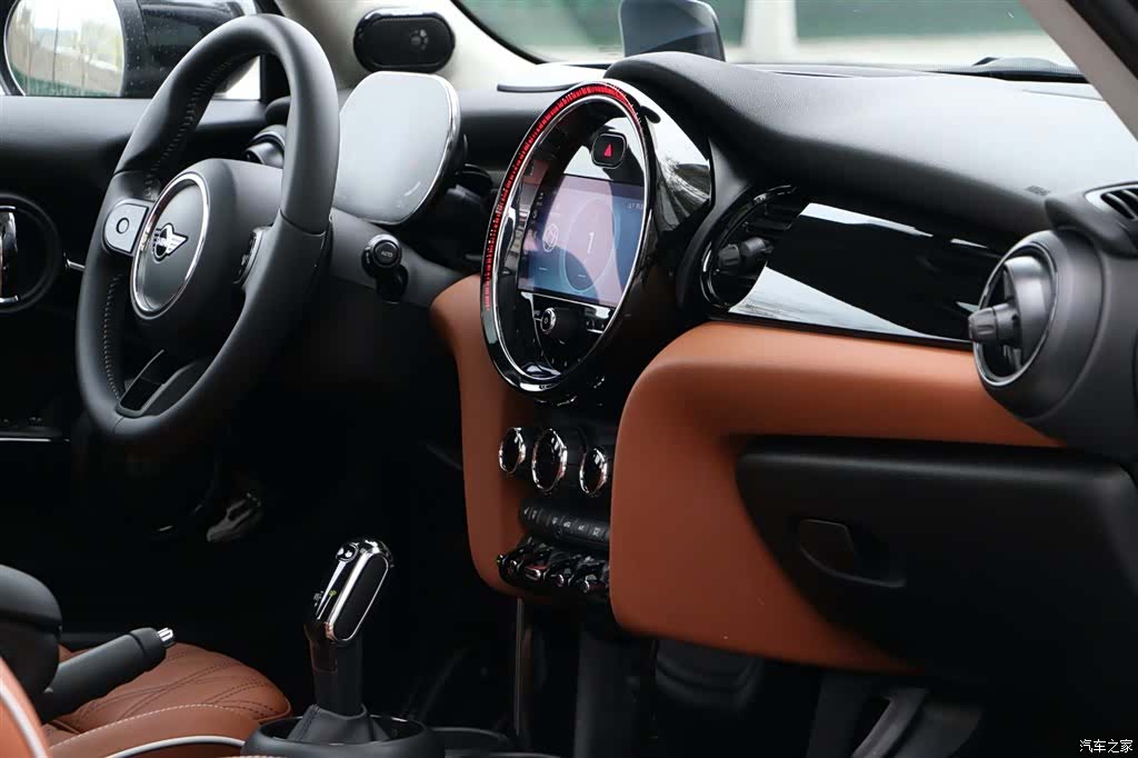 Mini Cooper, 2022 24