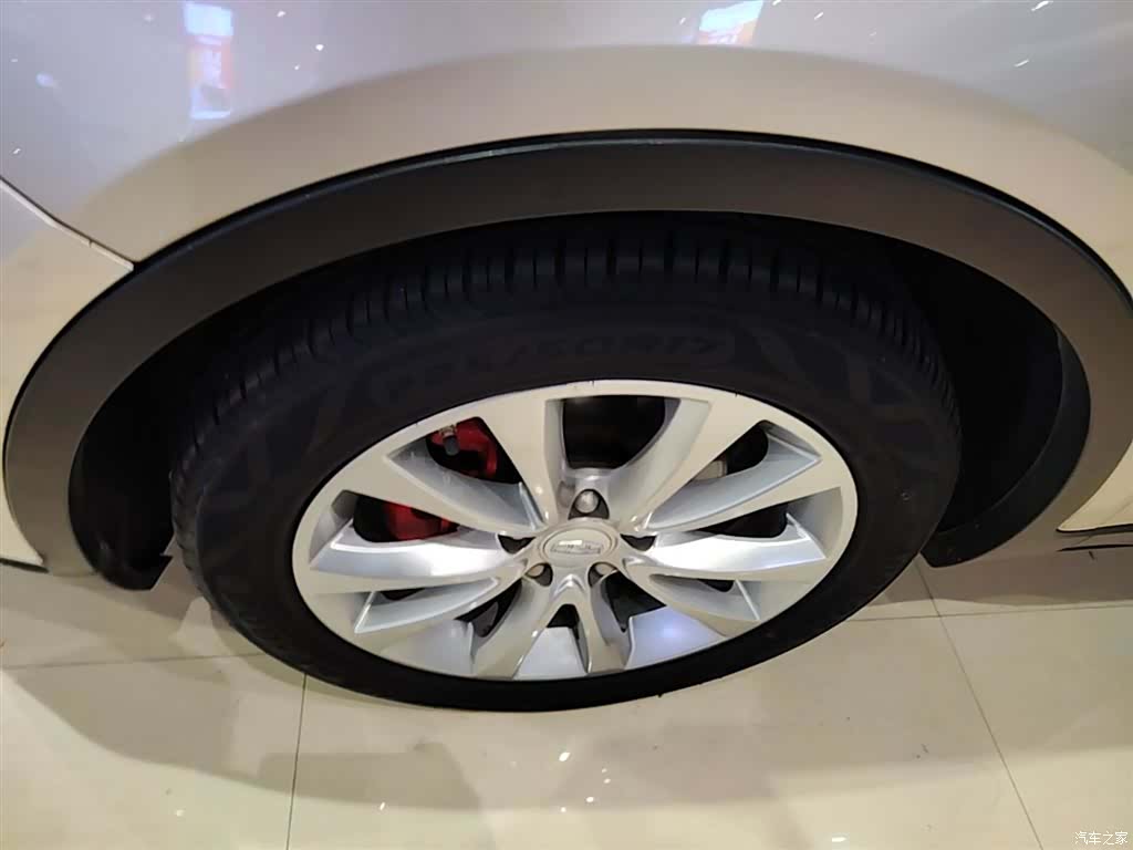 Geely Emgrand, 2017 23