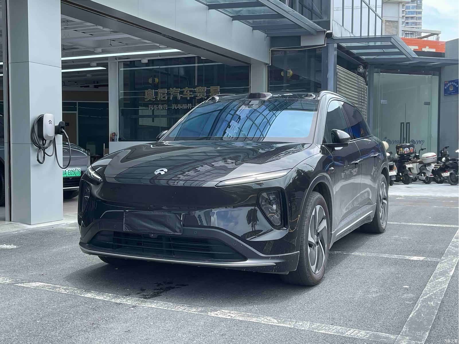 NIO ES6, 2023 1