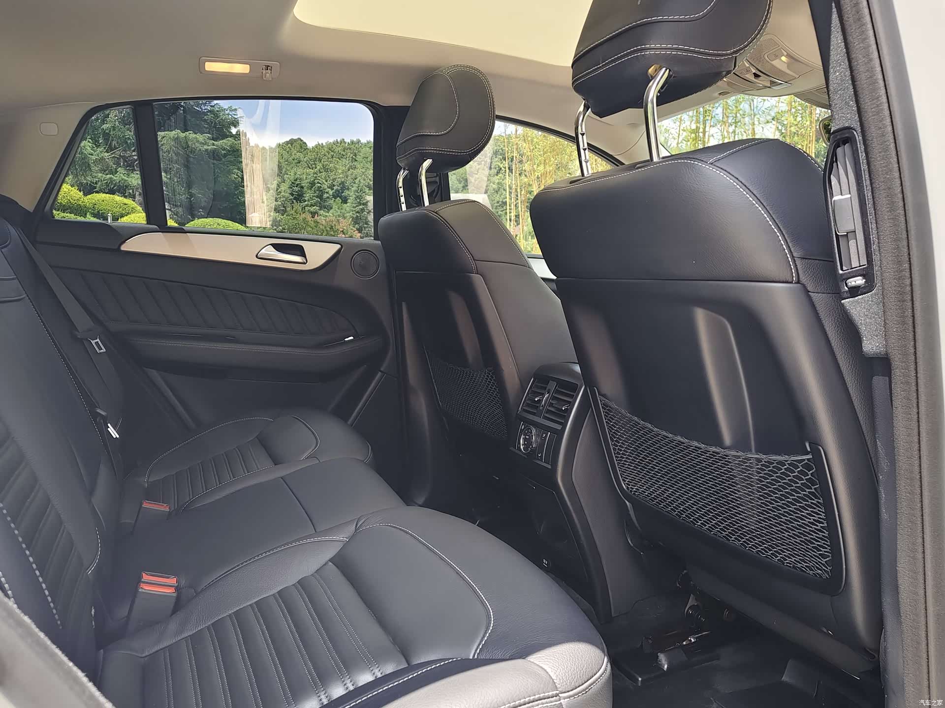 Mercedes-Benz GLE, 2017 10