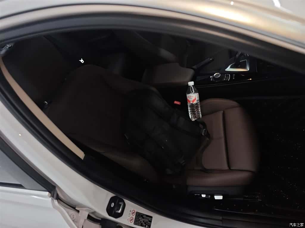 BMW 3 Series, 2018 25