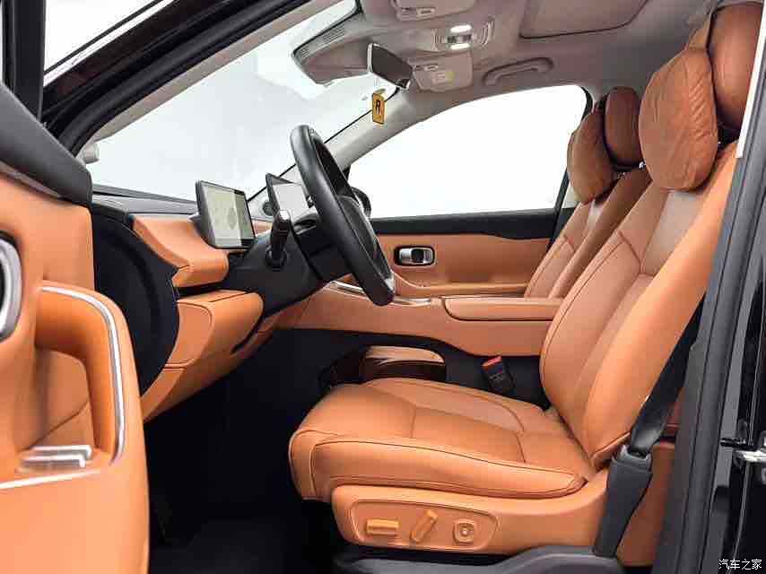 Leapmotor C16, 2025 4