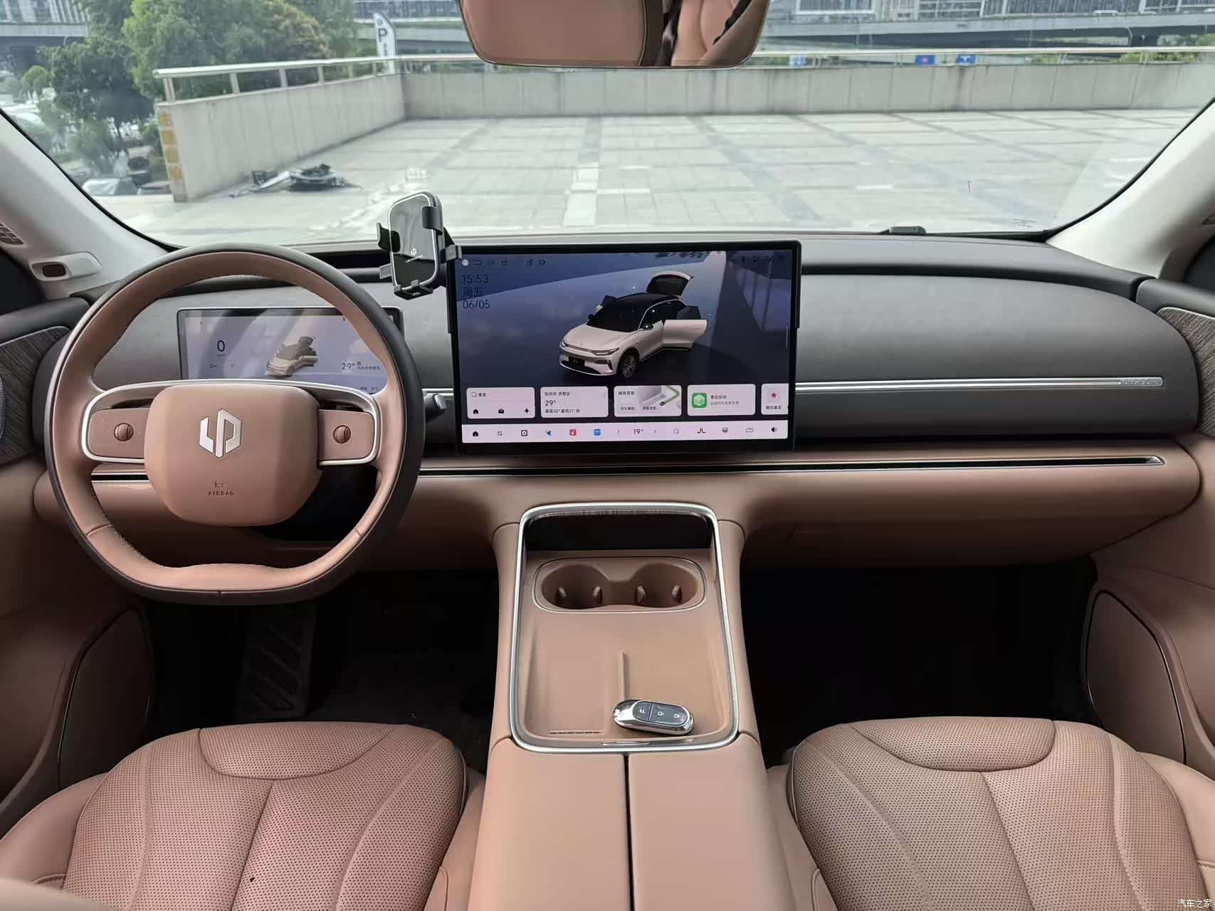 Leapmotor C11, 2025 14