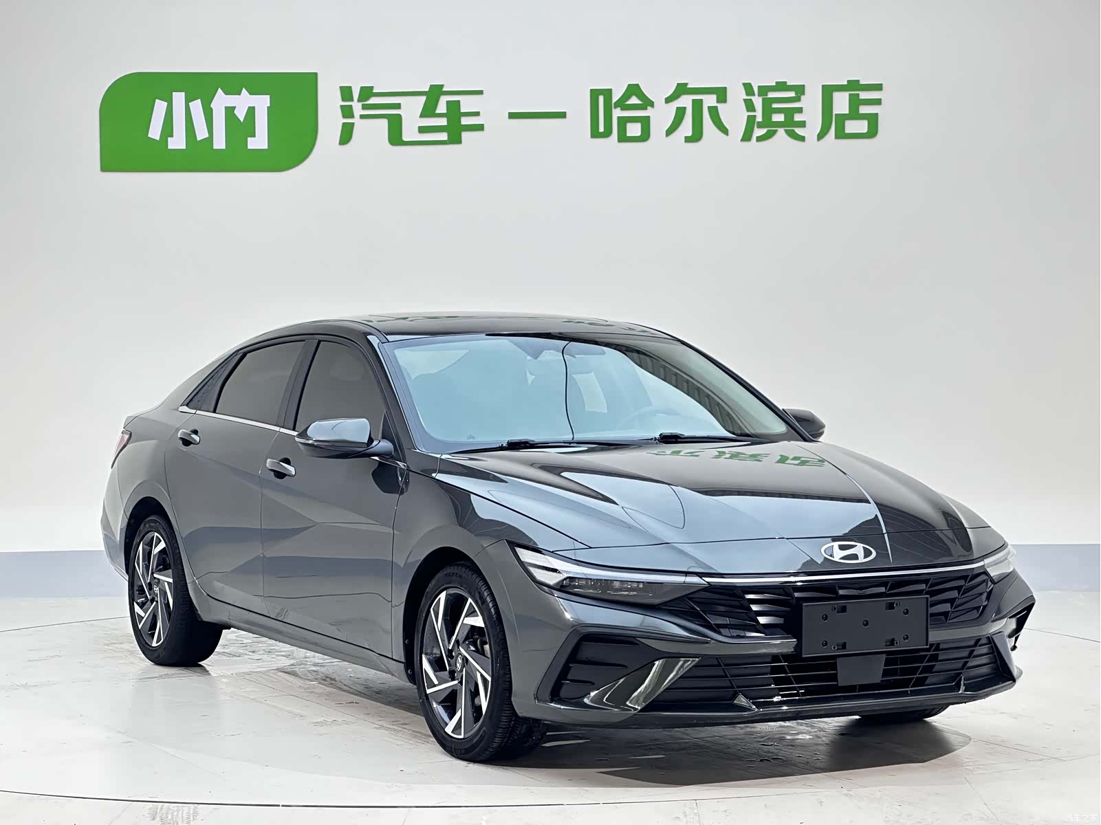 Hyundai Elantra, 2023 3