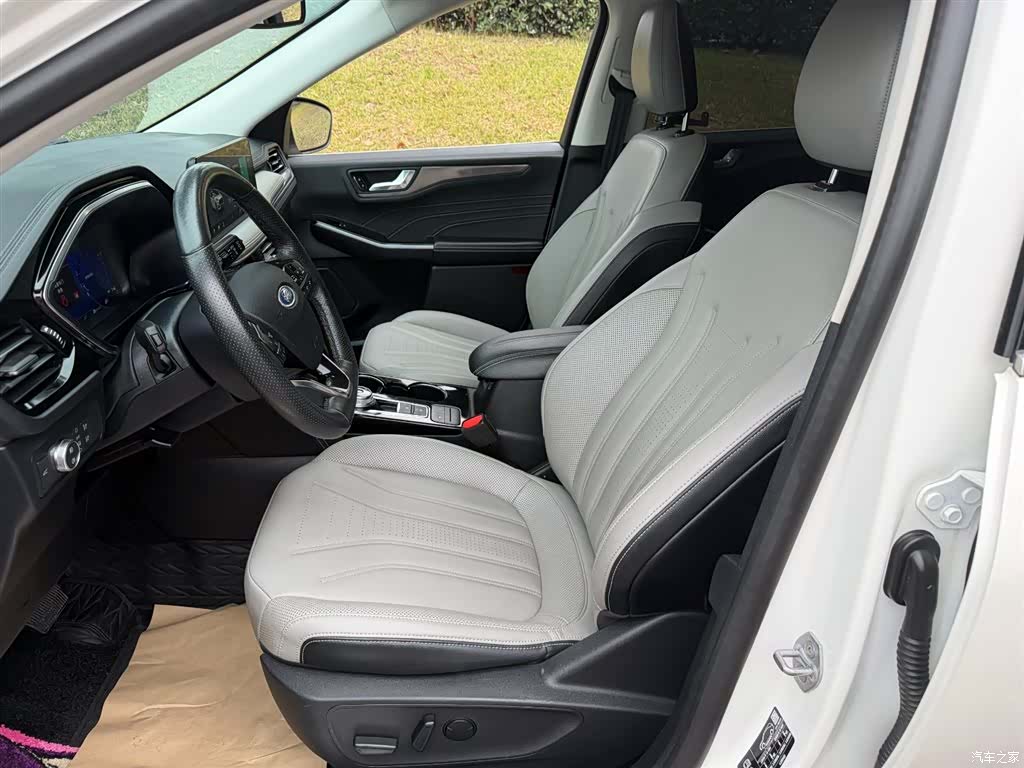 Ford Escape, 2022 8