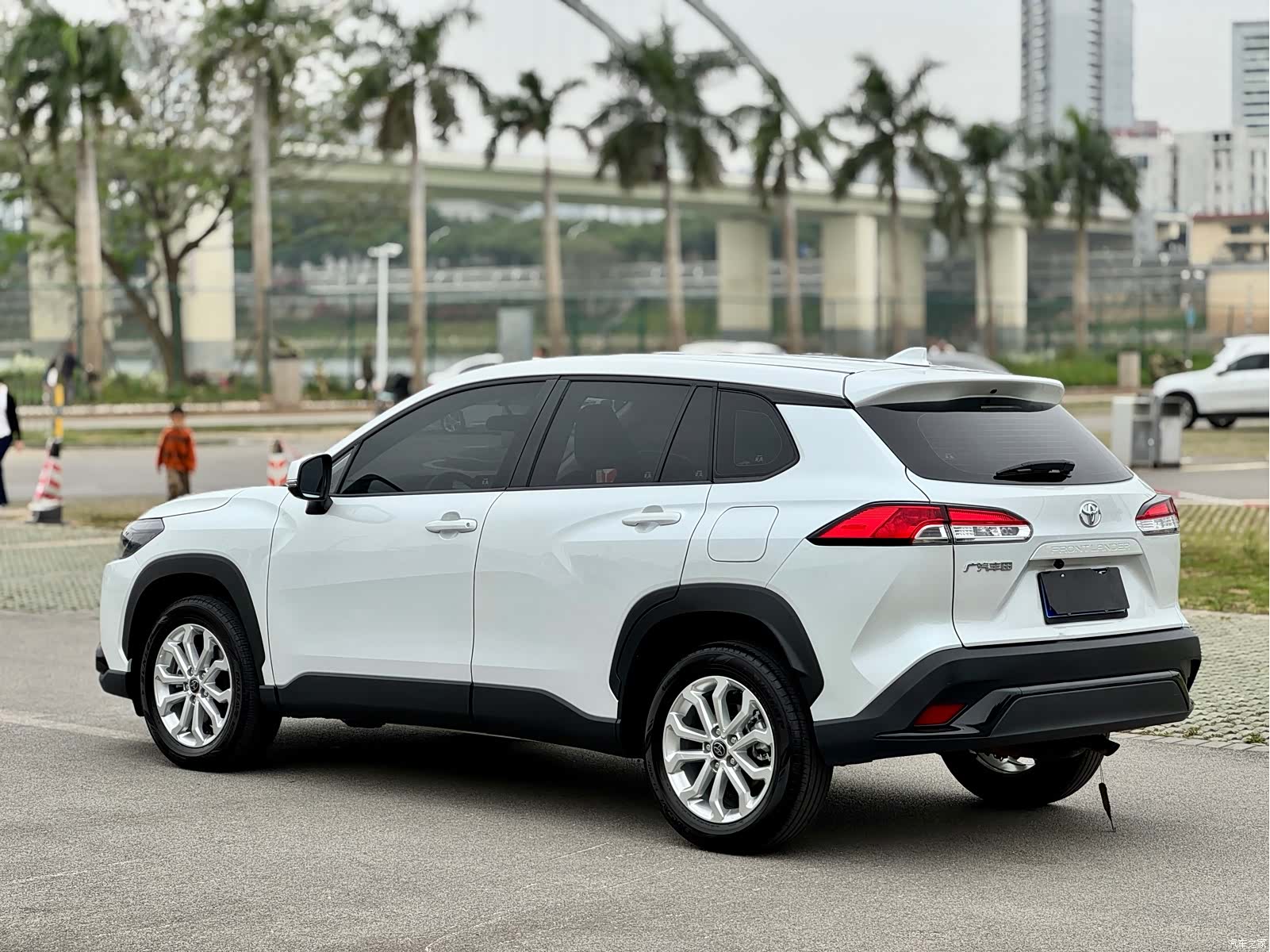 Toyota Frontlander, 2025 9