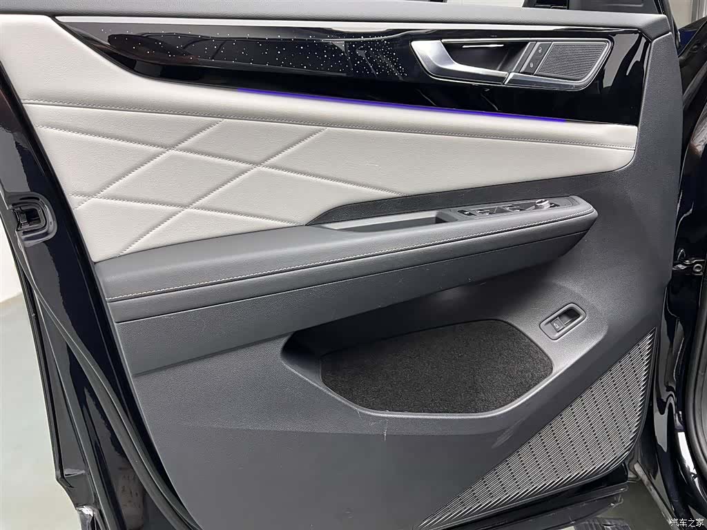 Volkswagen Teramont, 2023 все фото