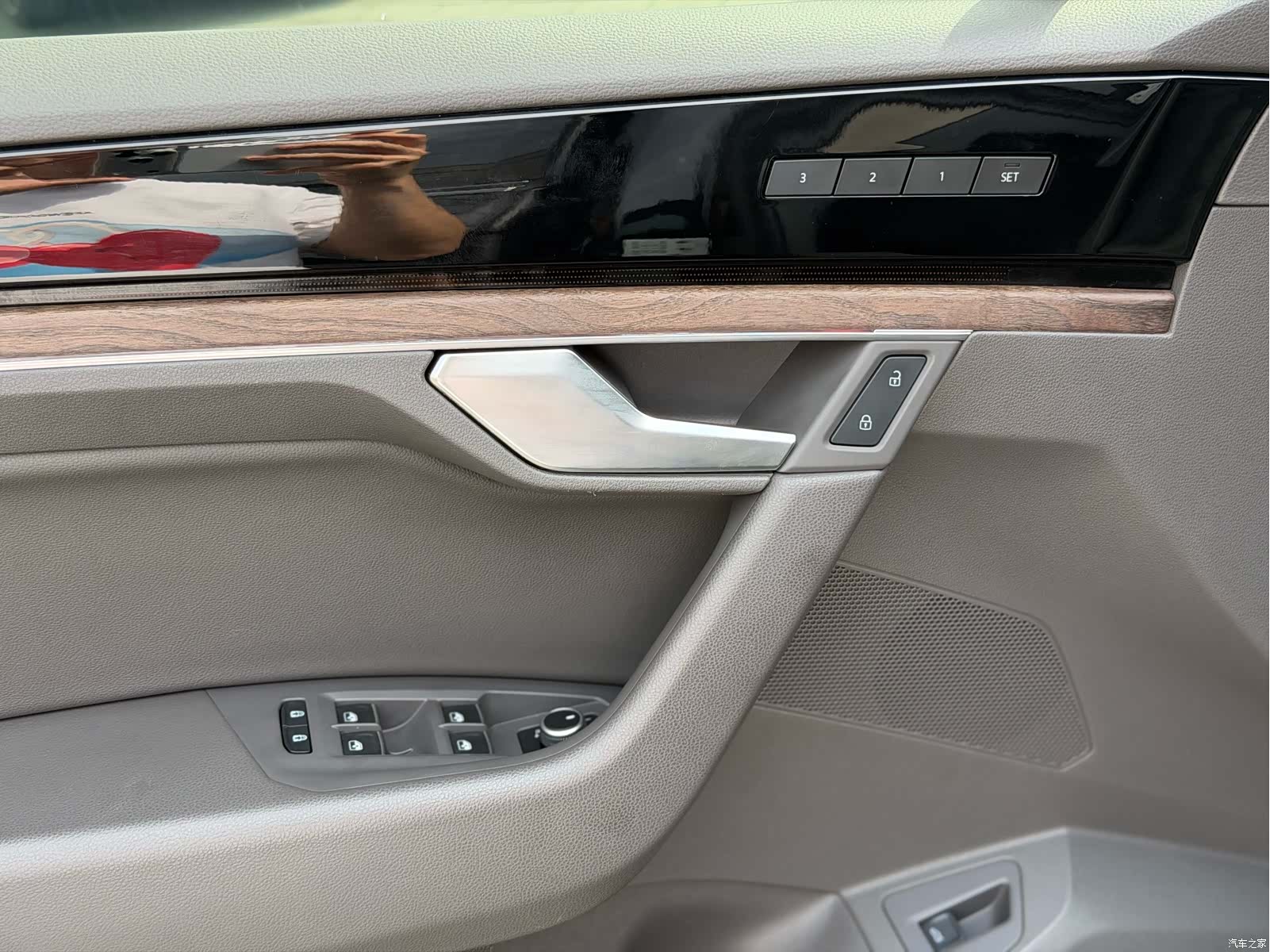 Volkswagen Touareg, 2023 6