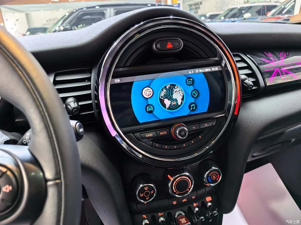 Mini Cooper, 2019 10