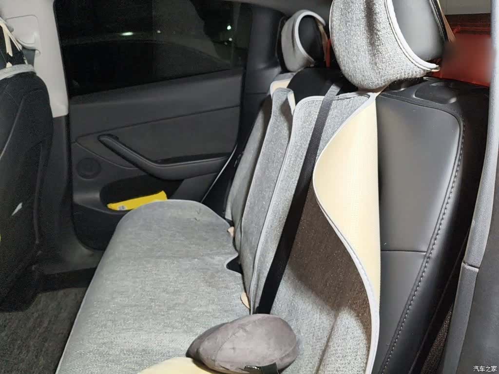 Tesla Model Y, 2021 15
