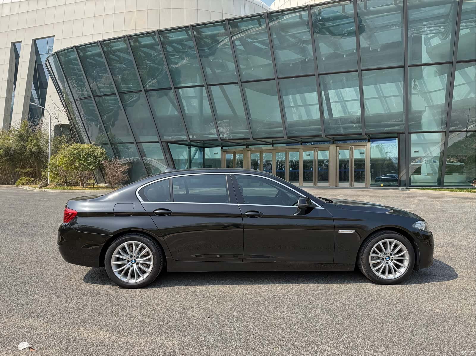 BMW 5 Series, 2015 все фото