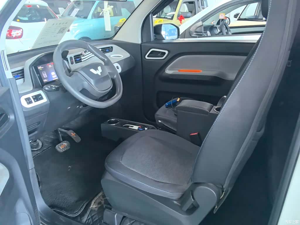 Wuling MINIEV, 2021 15