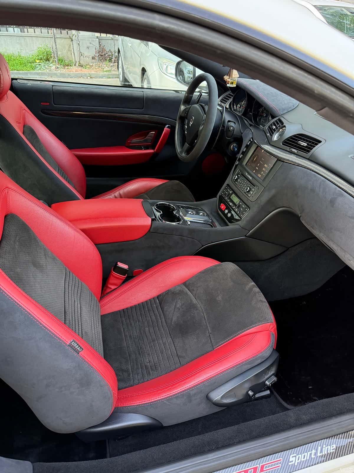 Maserati GranTurismo, 2011 12