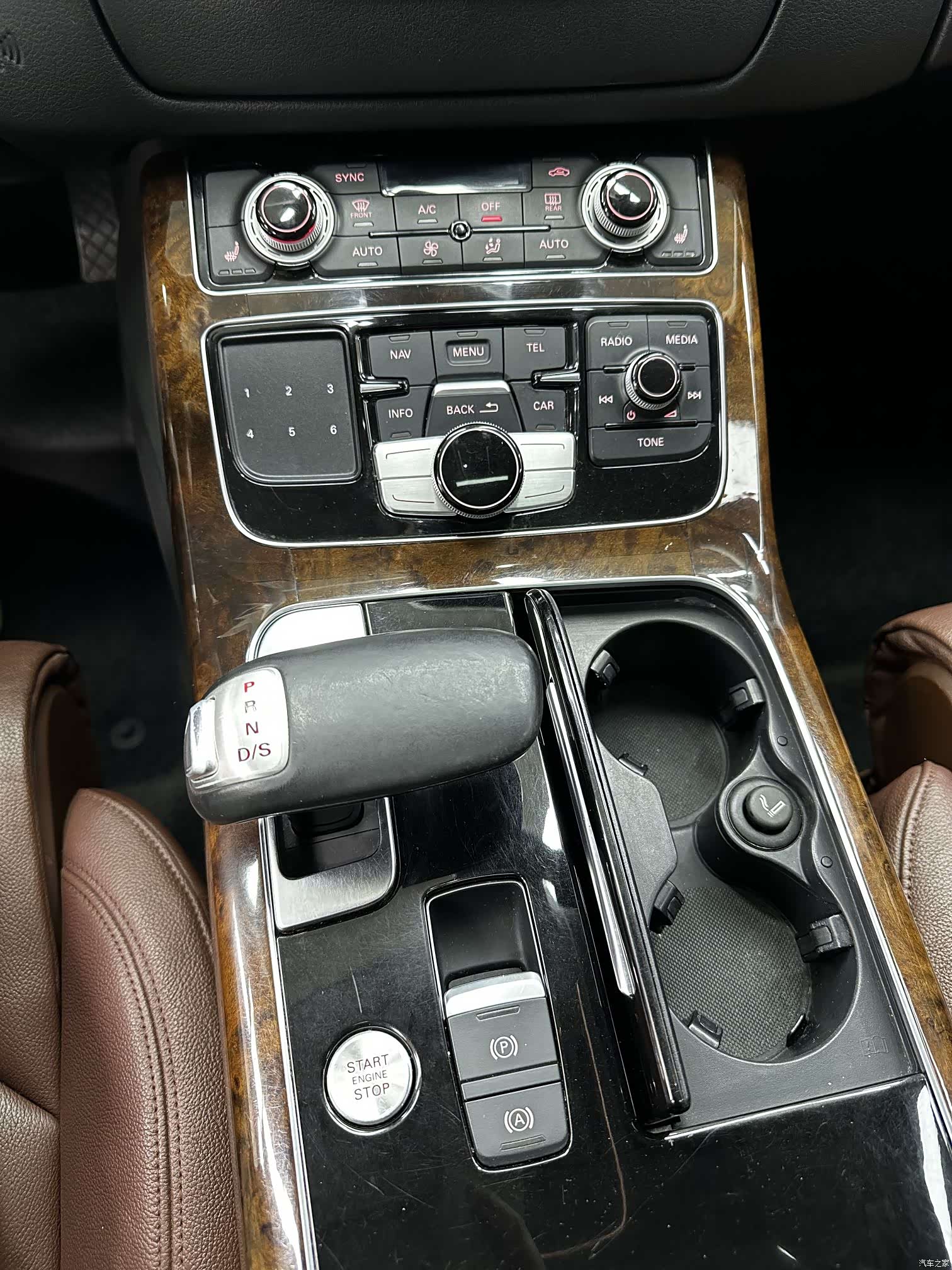 Audi A8L, 2017 16