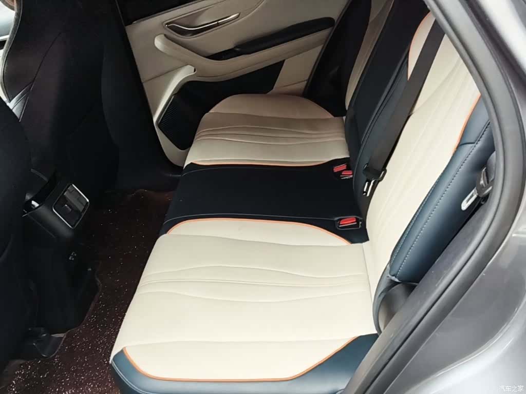 BYD Song, 2022 17