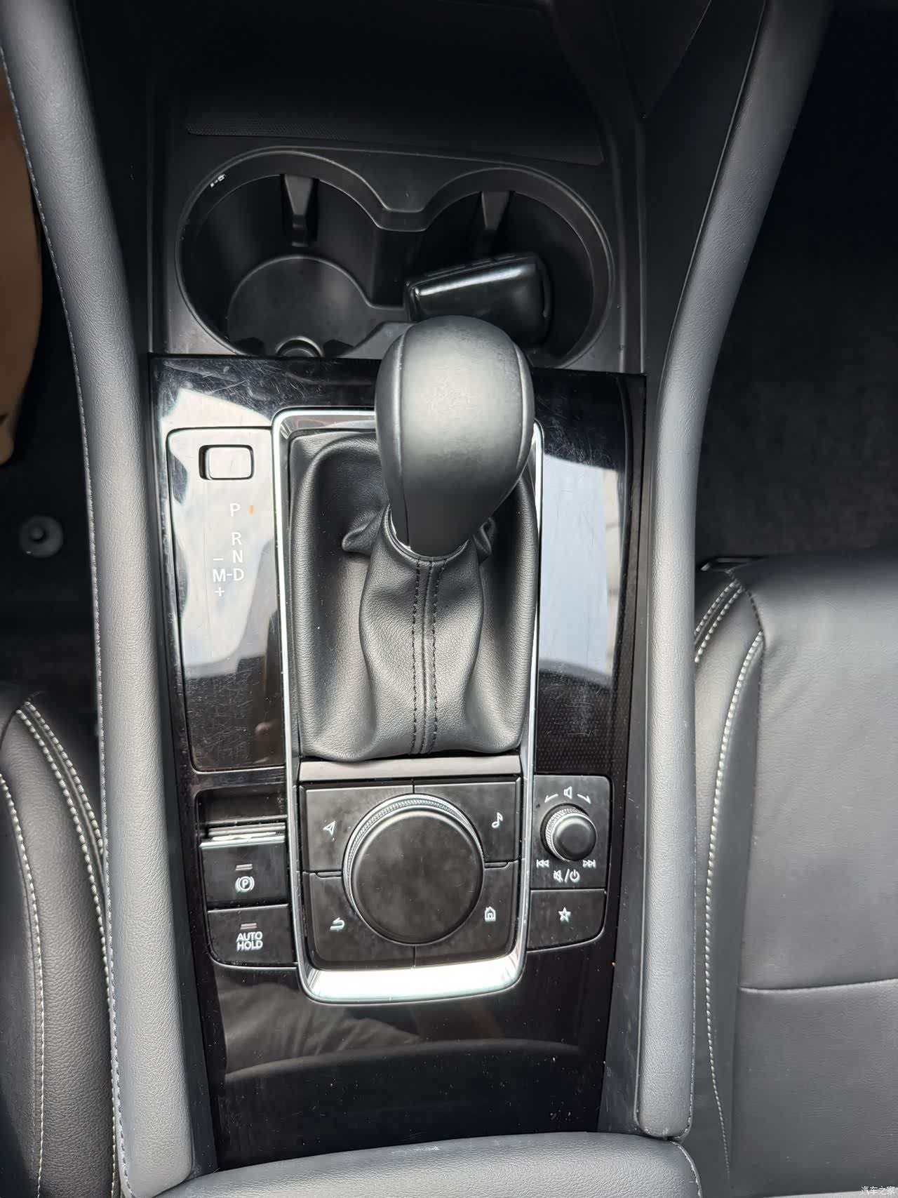 Mazda Mazda3, 2023 8