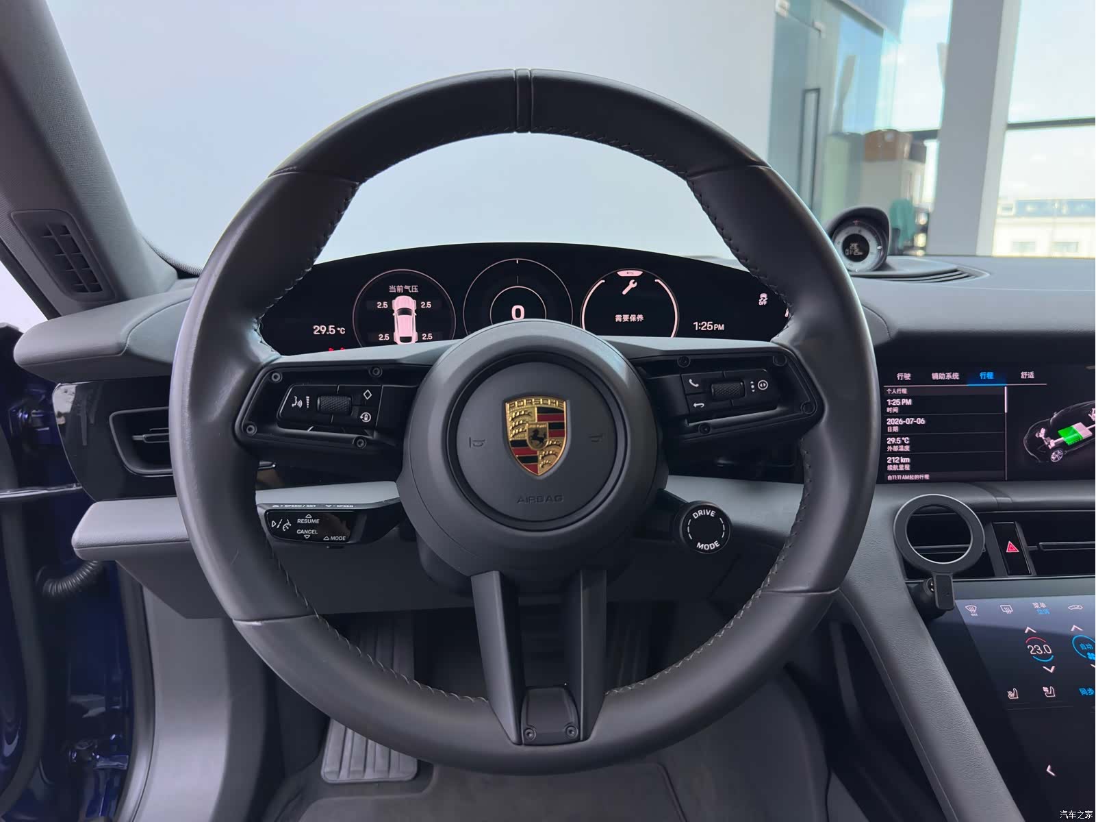 Porsche Taycan, 2023 17
