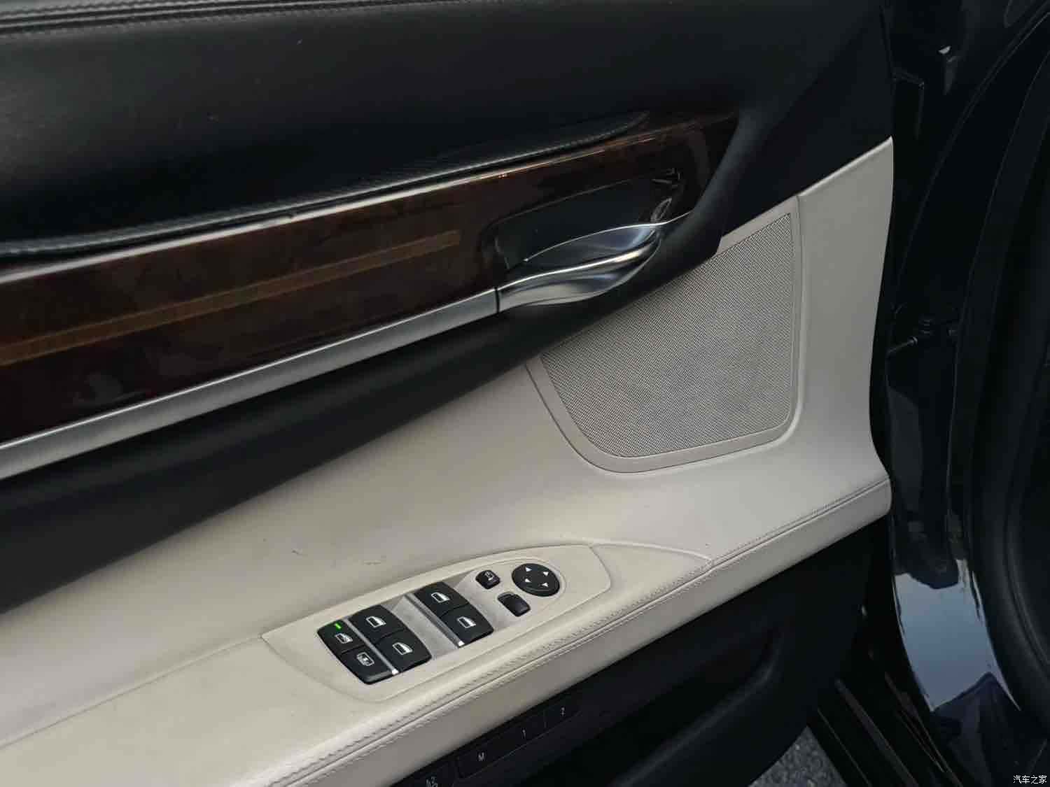 BMW 7 Series, 2011 12