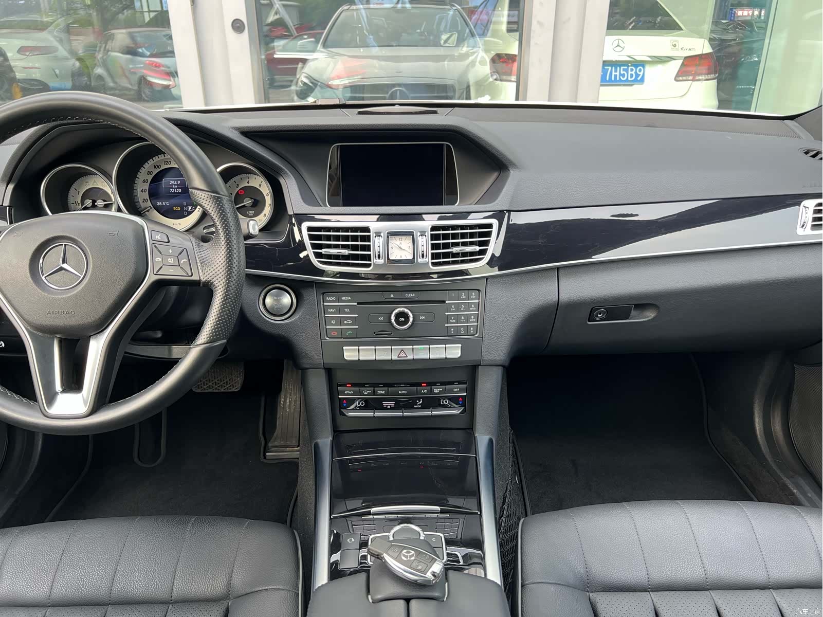 Mercedes-Benz E-Class, 2016 22