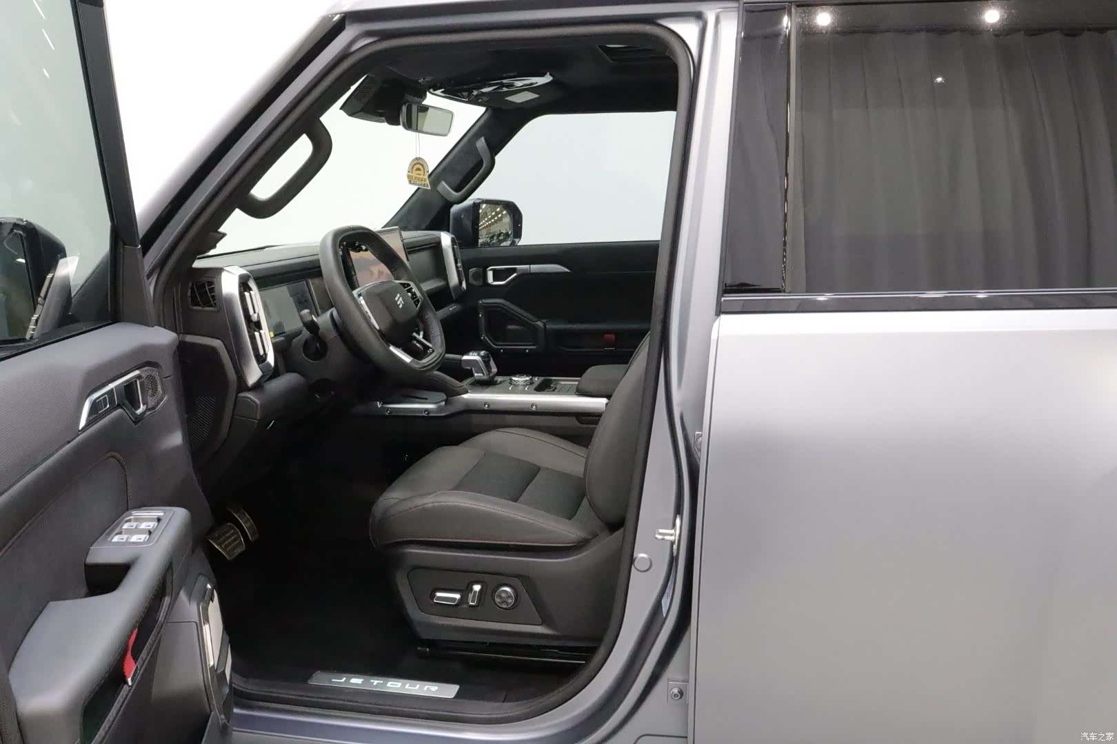 Jetour Traveller, 2024 11