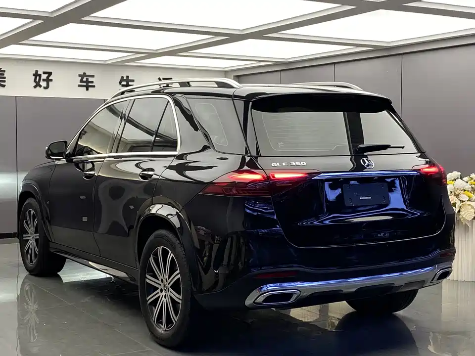 Mercedes-Benz GLE Mercedes-Benz GLE