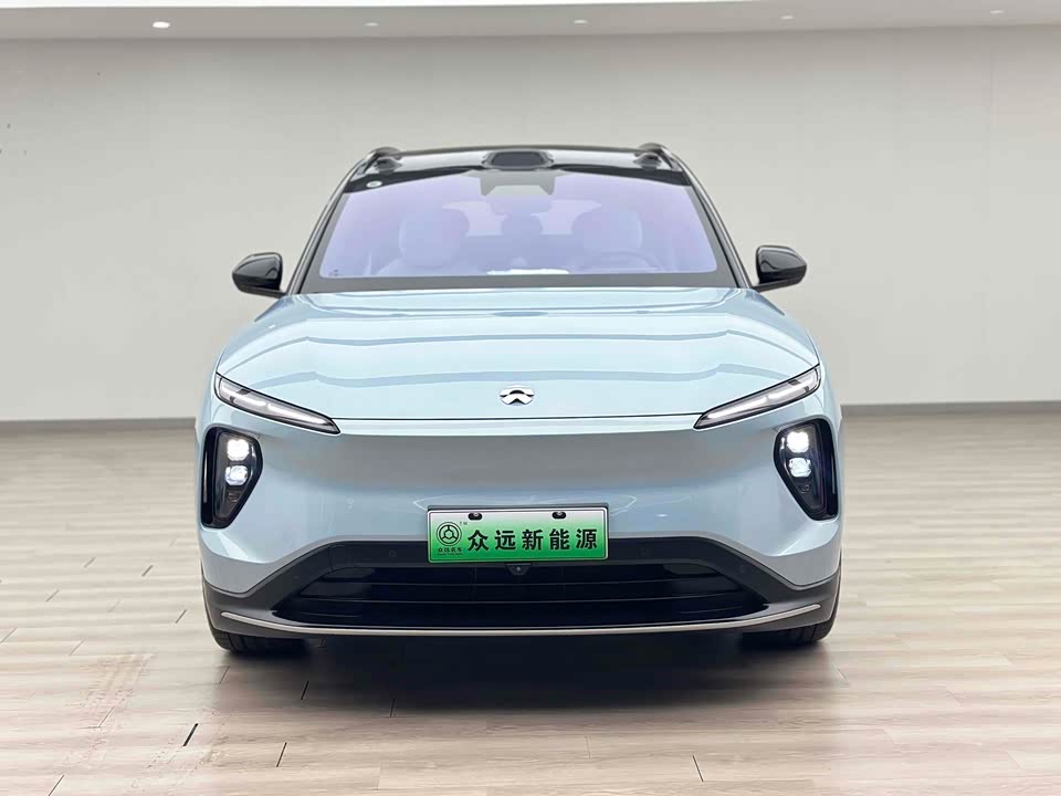 NIO ES6