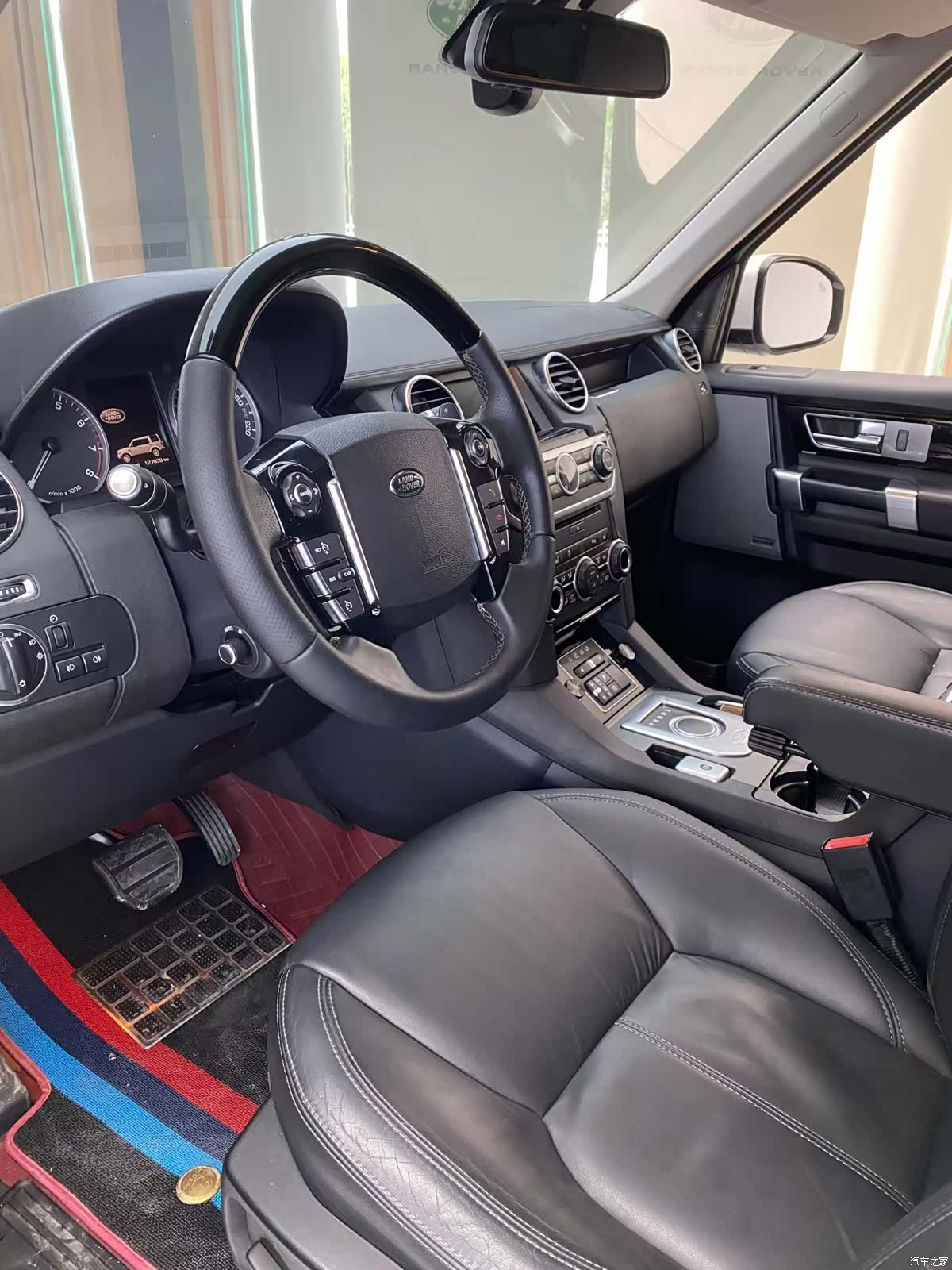 Land Rover Discovery, 2016 3