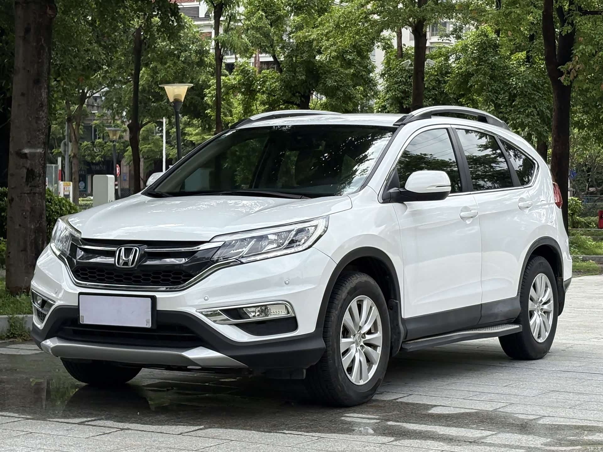 Honda CR-V, 2015 1