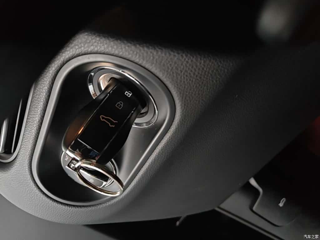Porsche Macan, 2021 9