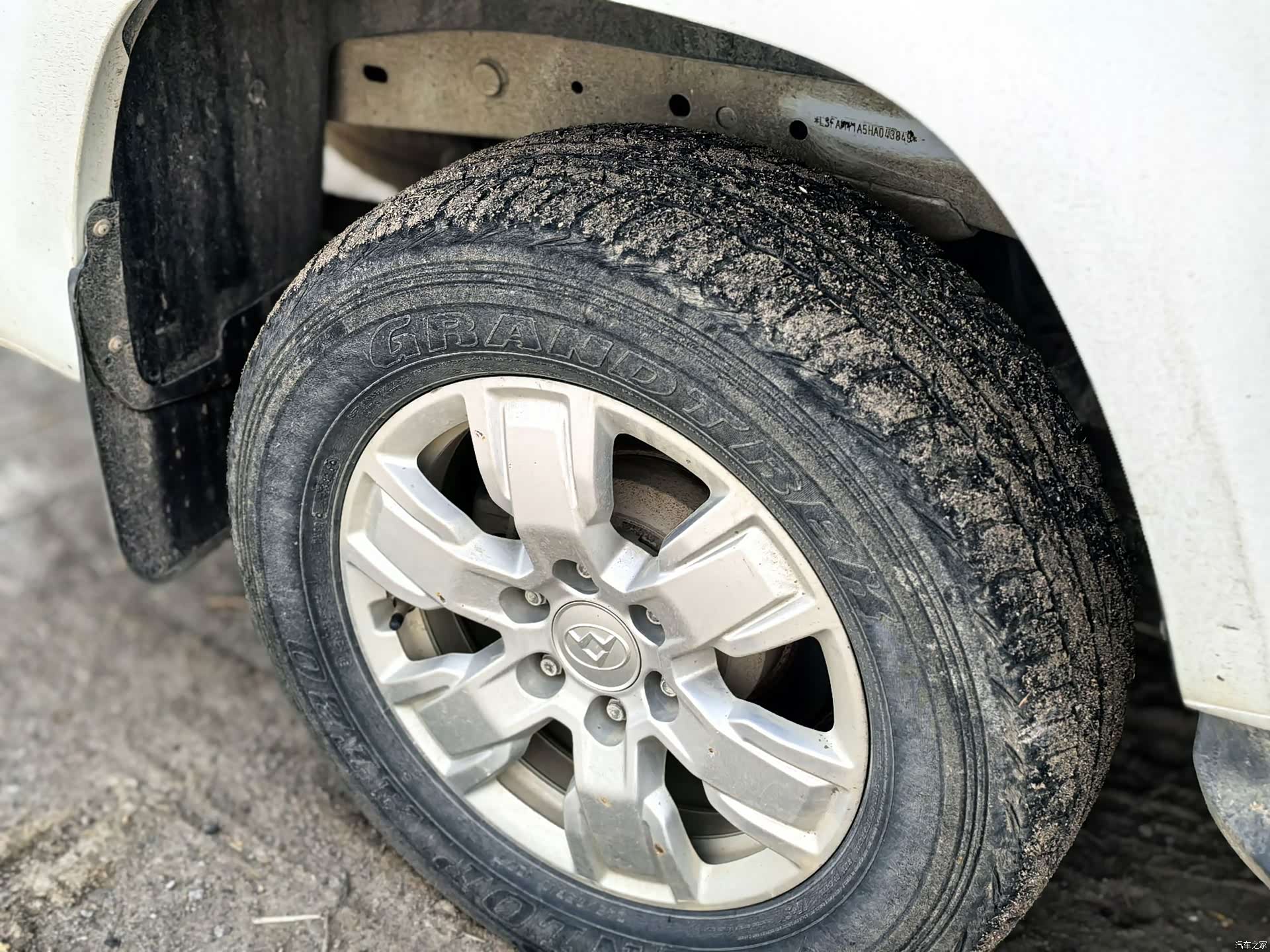 Maxus T60, 2019 все фото