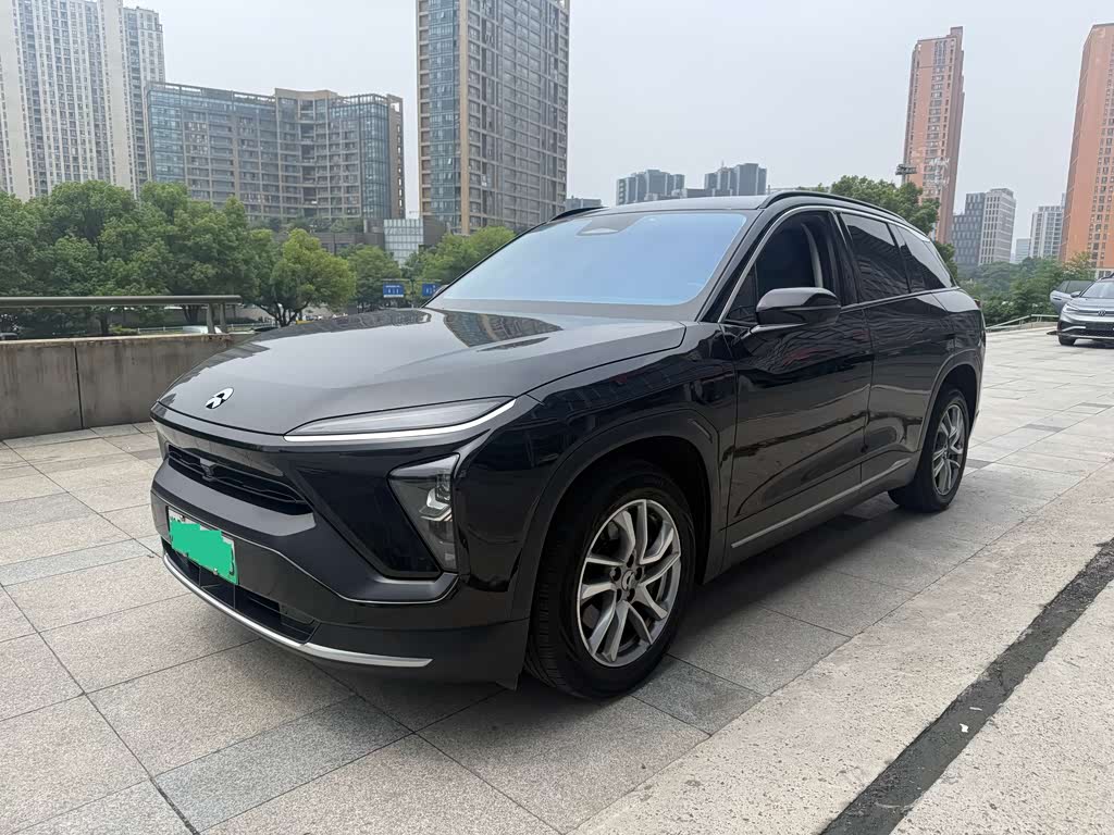 NIO ES6