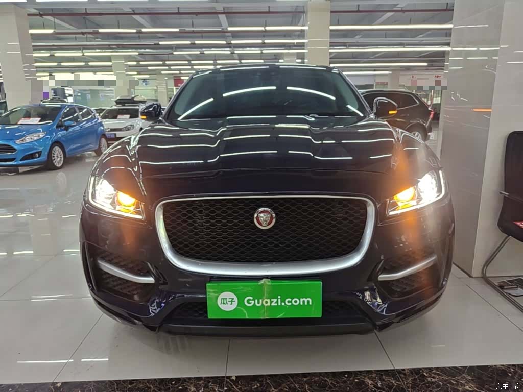 Jaguar F-PACE, 2017 3