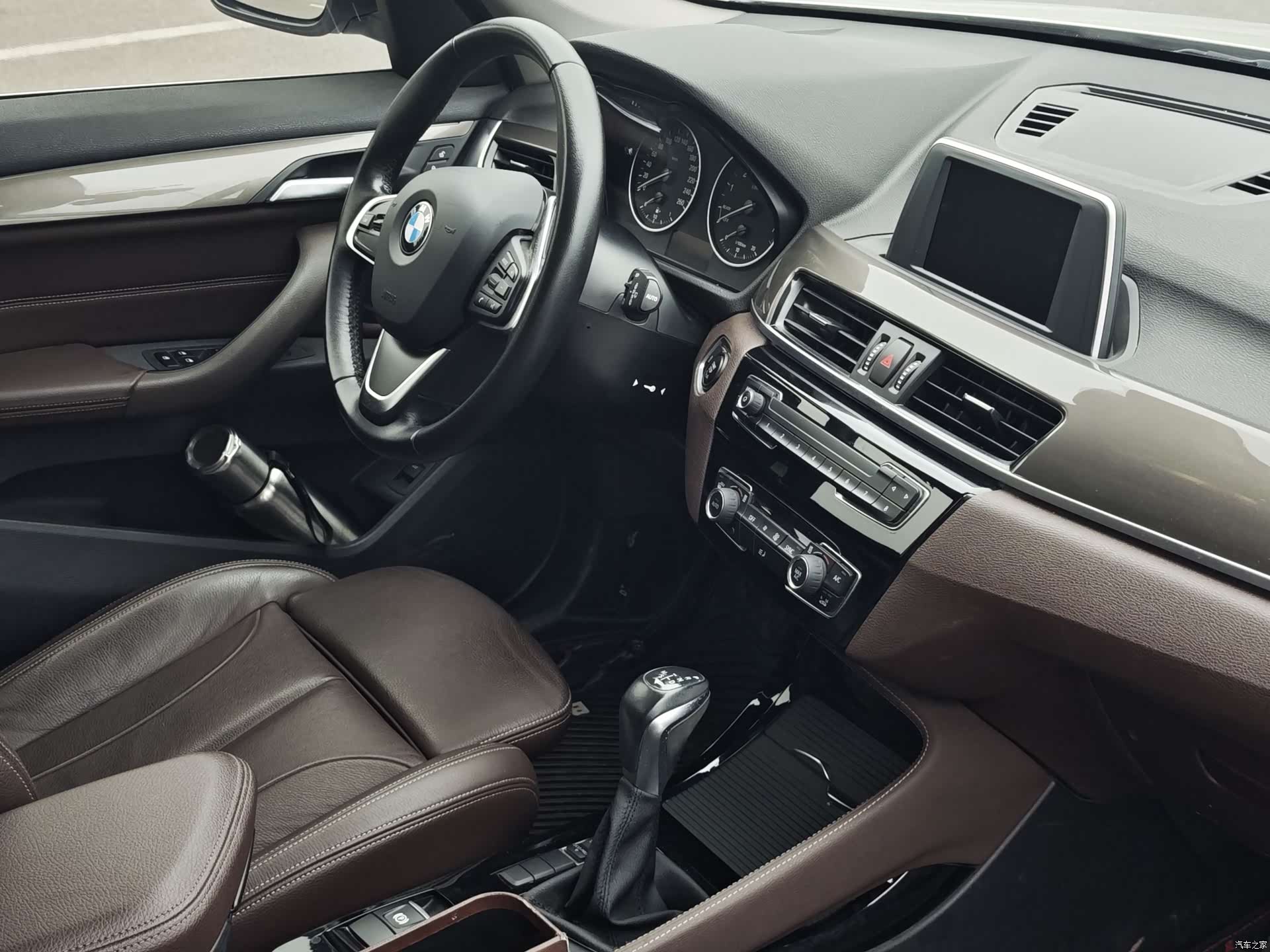 BMW X1, 2018 6