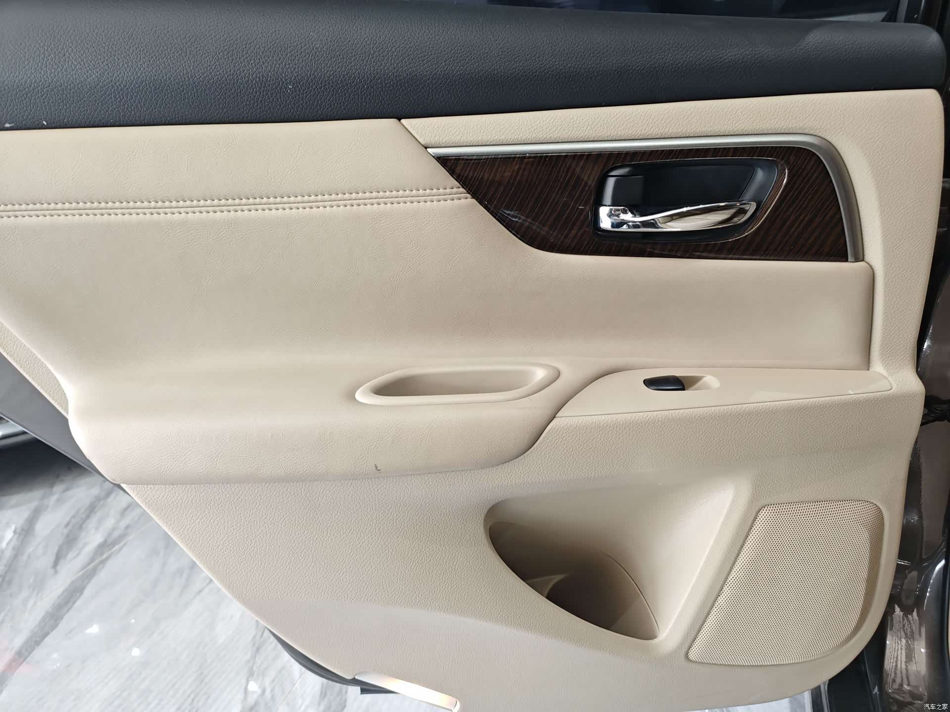 Nissan Teana, 2015 все фото