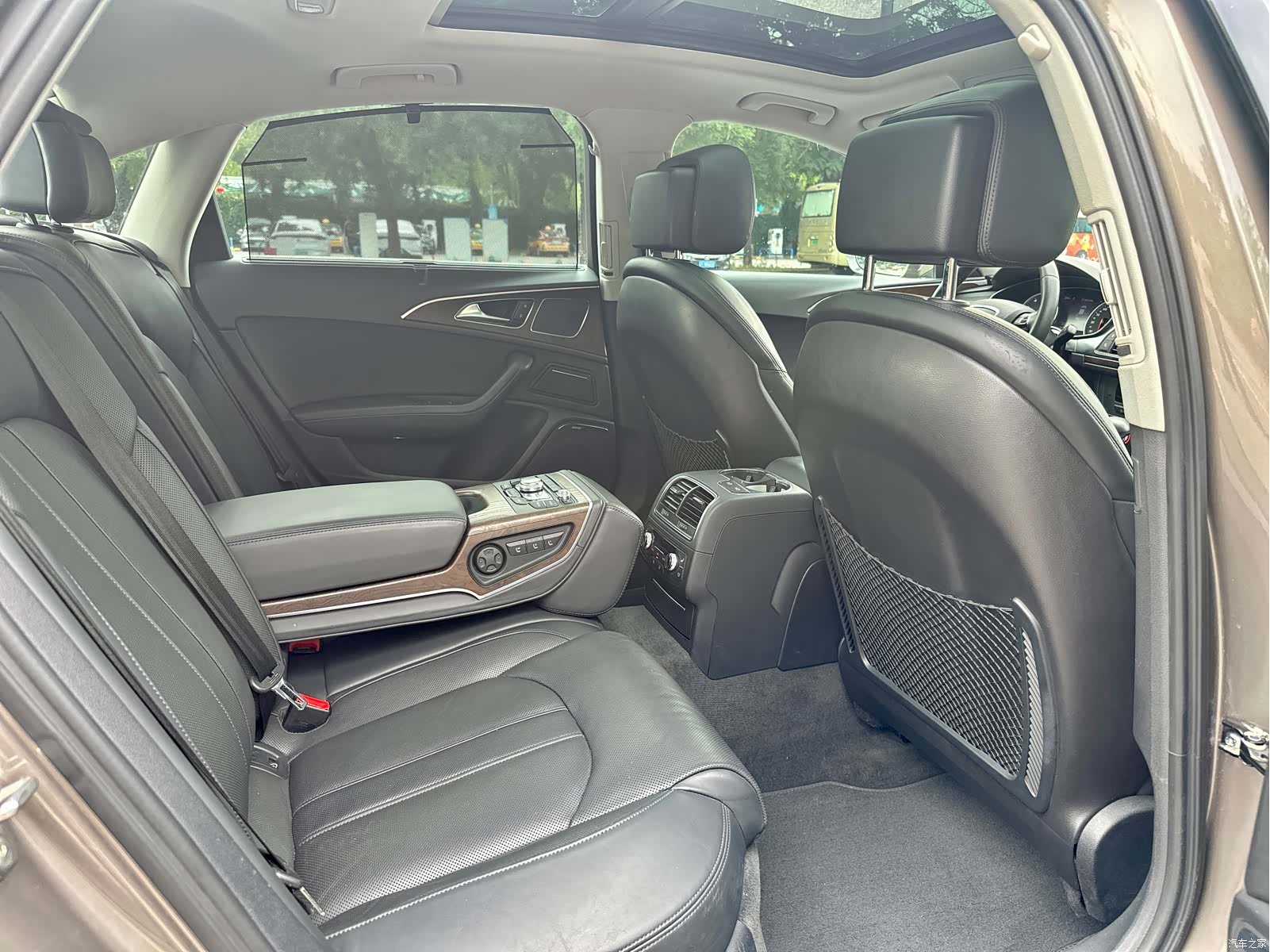 Audi A6L, 2012 36