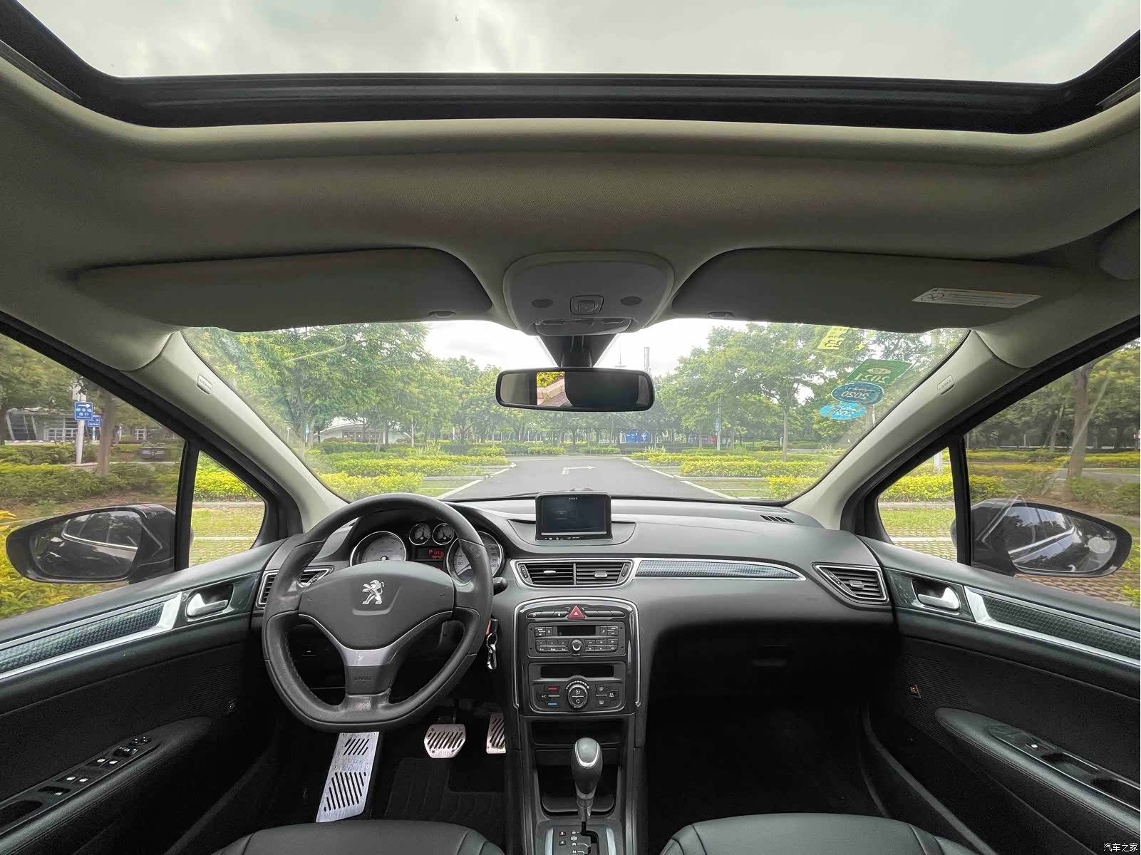 Peugeot 308, 2015 6