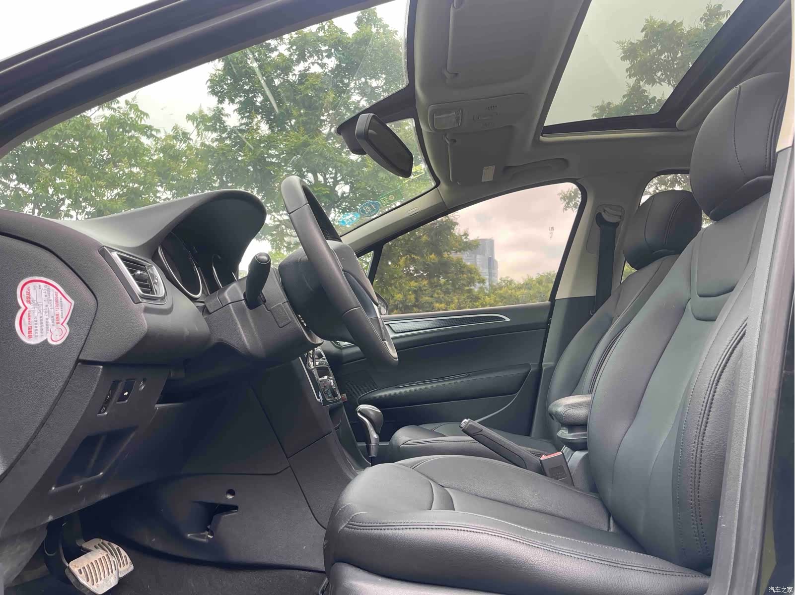 Peugeot 308, 2015 4