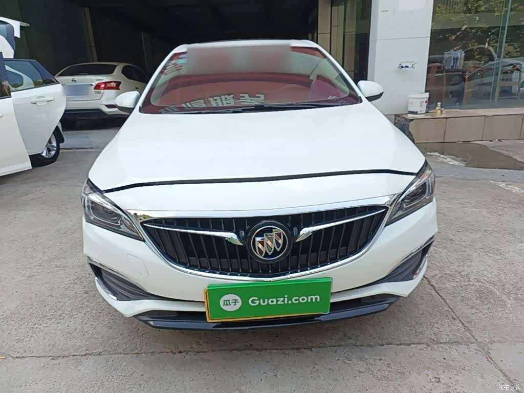 Buick Verano, 2019 3