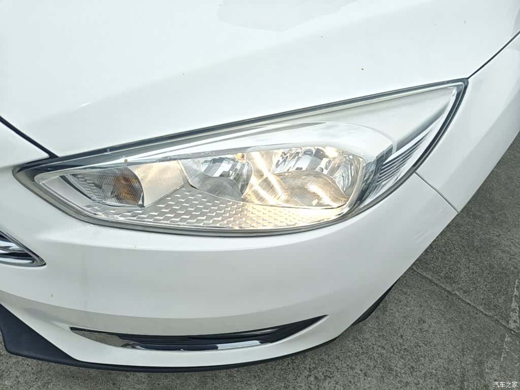 Ford Focus, 2016 24