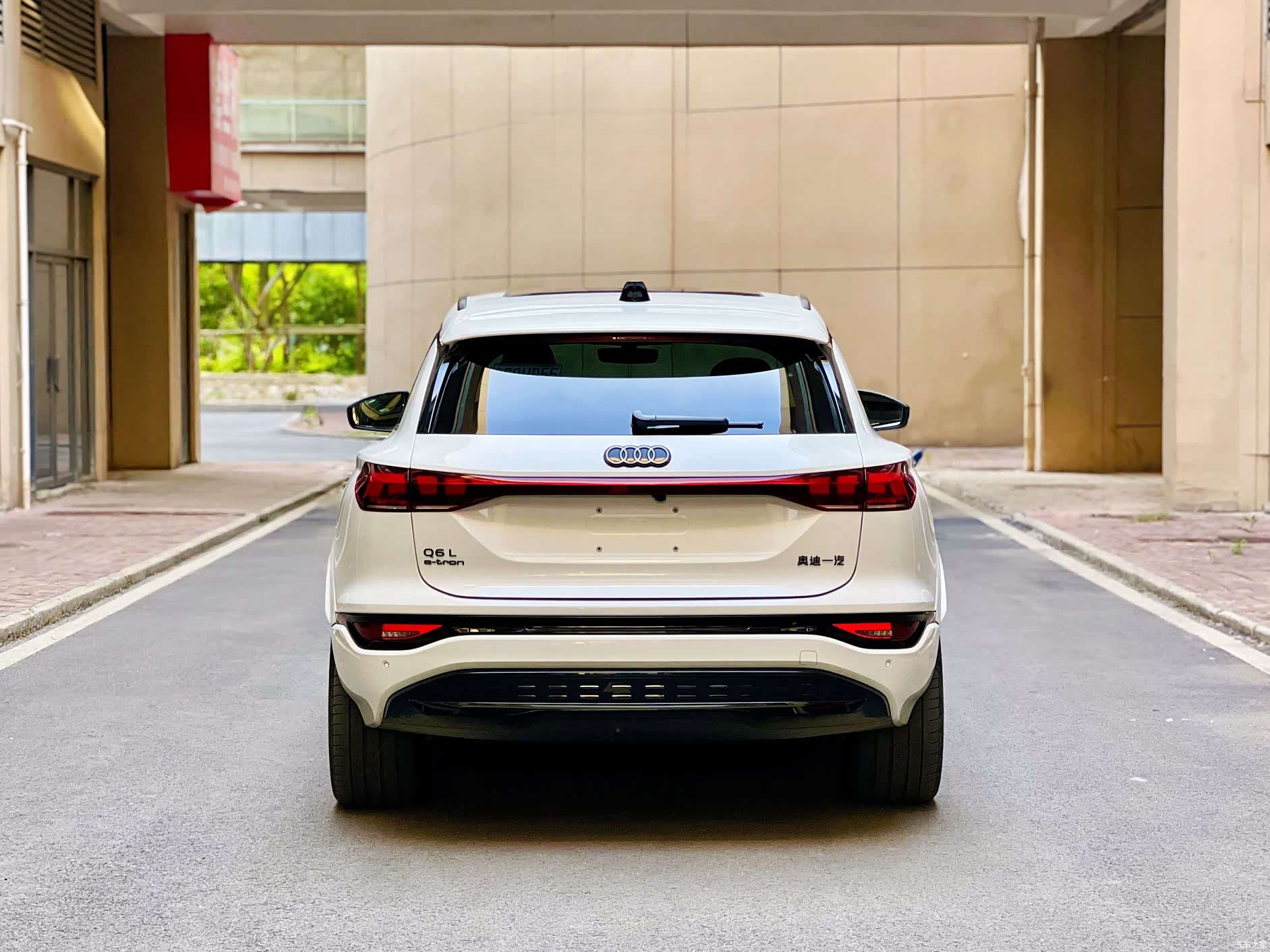 Audi e-tron, 2025 17