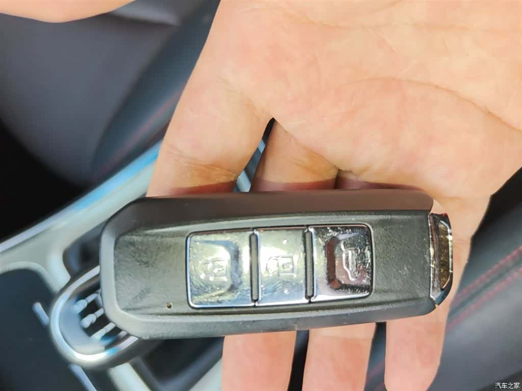 Wuling 560, 2016 9